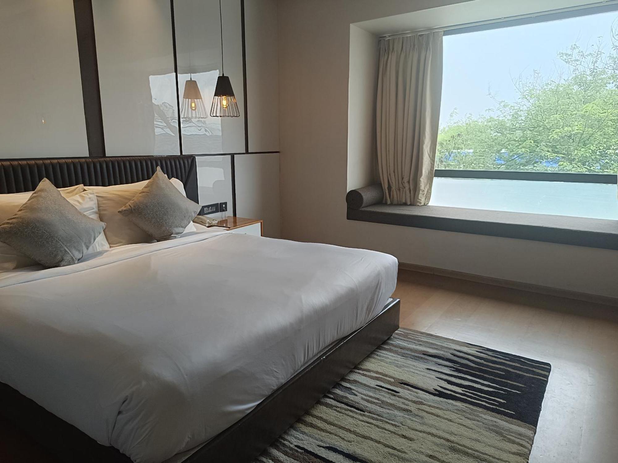 Udman Hotel Greater Noida Luaran gambar