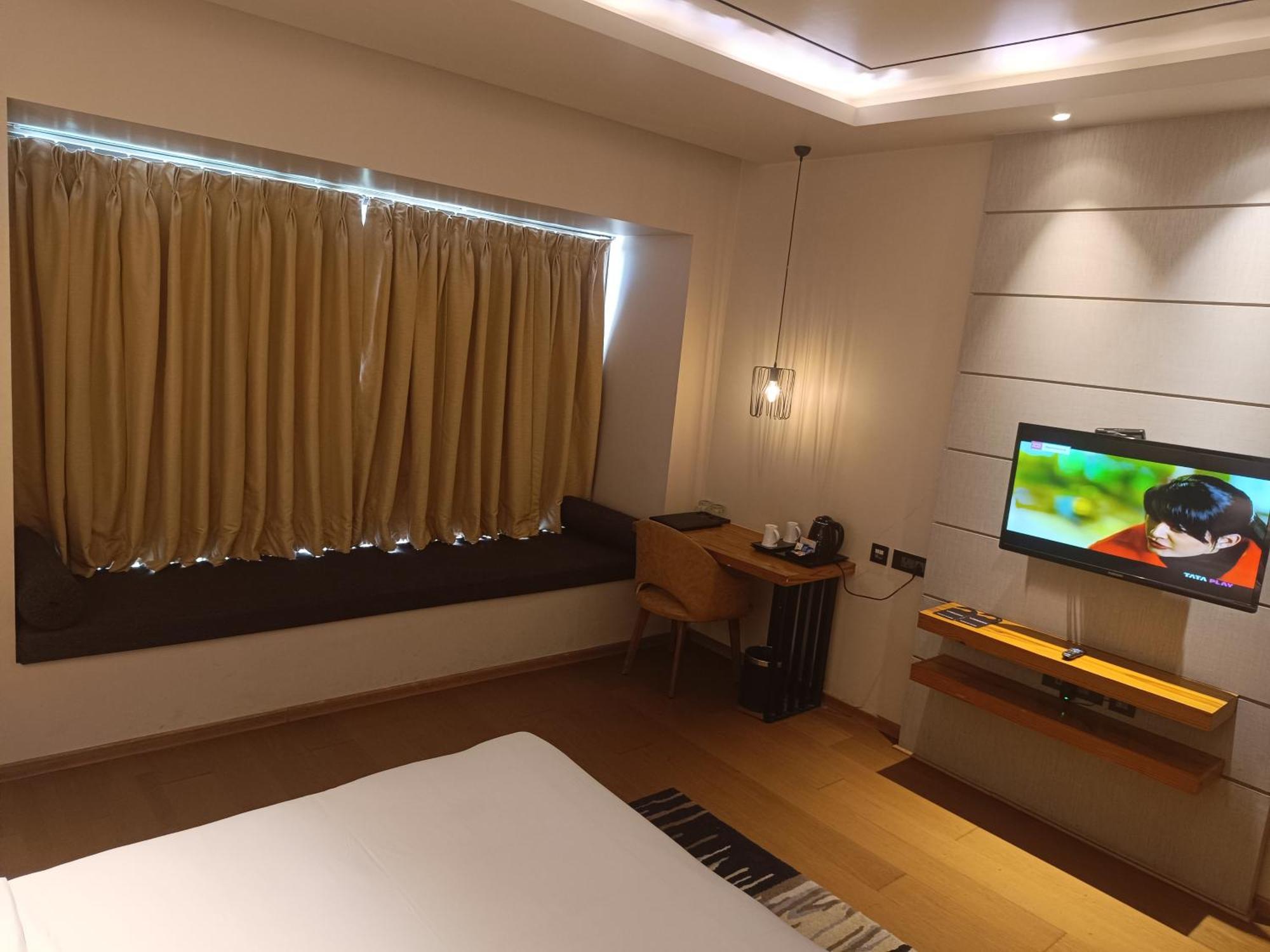Udman Hotel Greater Noida Luaran gambar