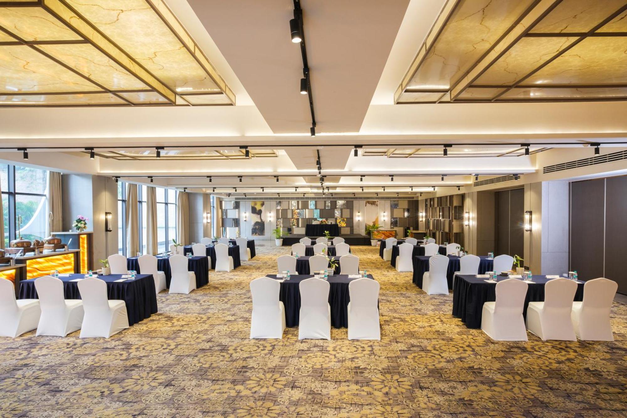 Udman Hotel Greater Noida Luaran gambar